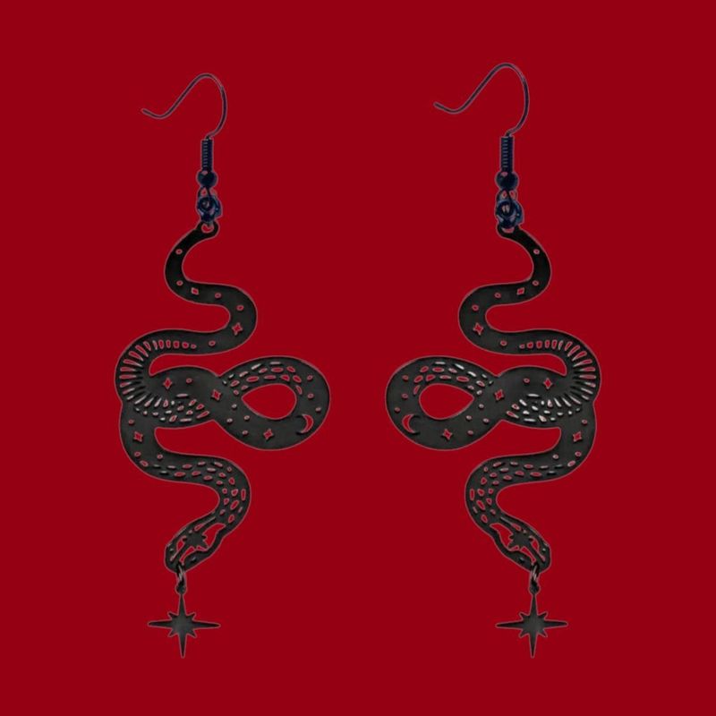 Neue Ohrringe mit schwarzer Schlange – ein individueller, vielseitiger Ohrschmuck für jeden Tag, Streetwear und Hip-Hop._voghion.com