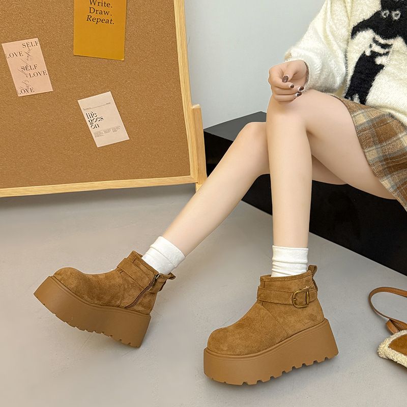 ShoeGlobe Commuting Veelzijdige Retro Hoogte Verhogende Dikke Zool Sneeuwlaarzen Voor Dames 2025 Nieuwe Winter Fleece Gevoerde Verdikte Warme_voghion.com