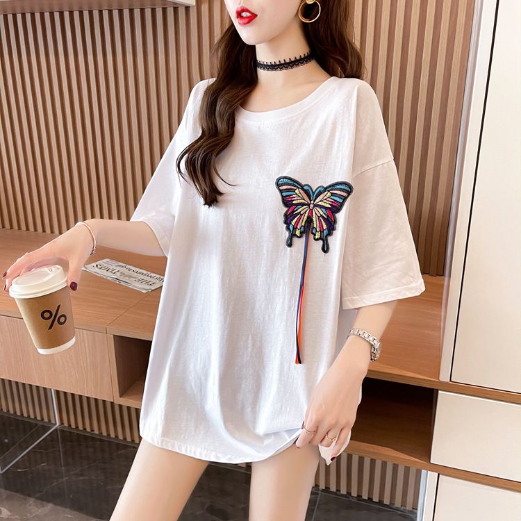 Maglietta a maniche corte con ricamo rosso da donna, versione coreana, stile lungo_voghion.com