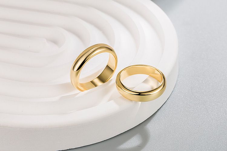 Ring gold simple smooth ring couple ring texture material color retention long lasting ring_voghion.com