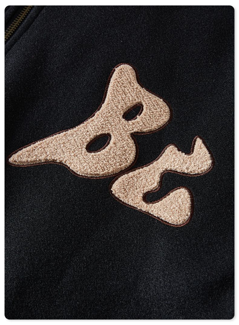 Herrkläder Handduksbroderad basebolljacka med monogram och vadderad jacka i gatabomull_voghion.com