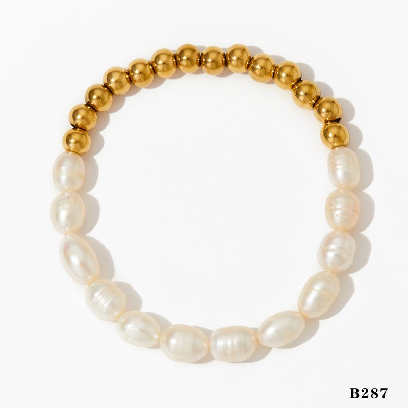 Stapelbares neues Armband-Set aus natürlichen Süßwasserperlen mit eingelegtem Zirkon in Herzform, eleganter High-End-Schmuck_voghion.com