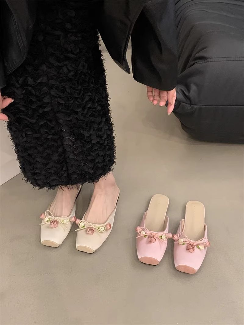 Yarım terlik 2024 yeni düz tabanlı terlikler peri tarzı tek ayakkabı açık hava sandaletleri pembe terlik kadın ayakkabıları_voghion.com