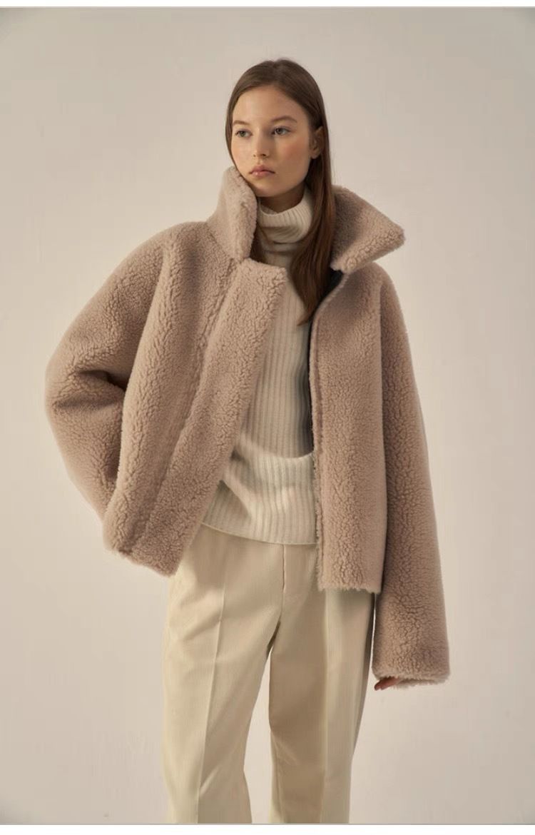 Cappotto reversibile in pelliccia sintetica da donna con design double-face, giacca invernale spessa lunga e corta per autunno e inverno, opzioni nero e marrone_voghion.com