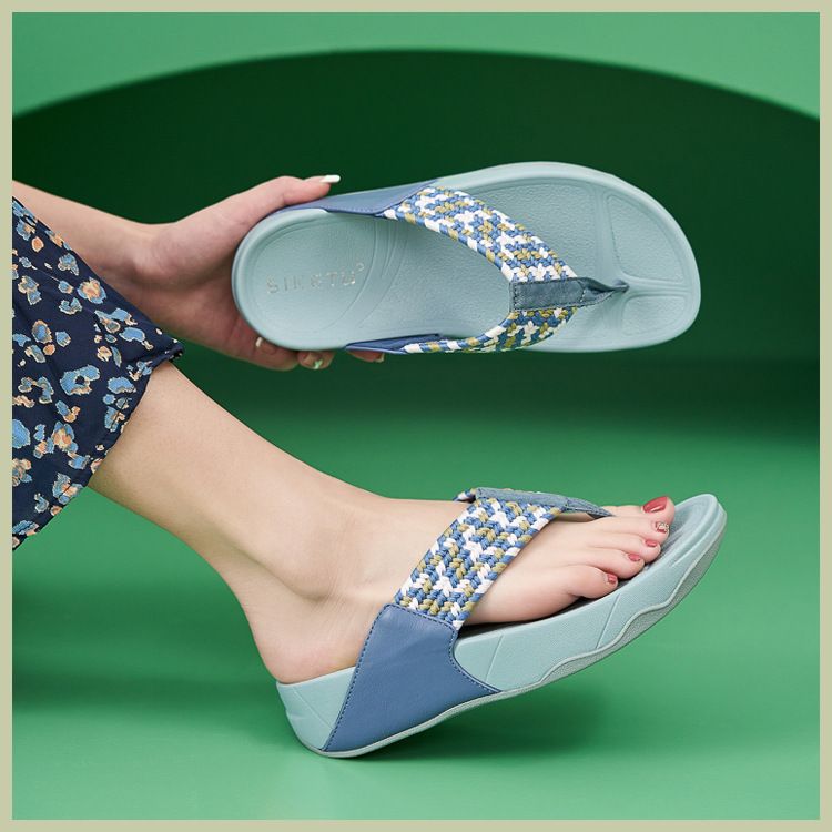 987-42024 Nya sommarsandaler Damernas lätta sportstil Bekvämt gummiband Stora tofflor med tjock botten_voghion.com