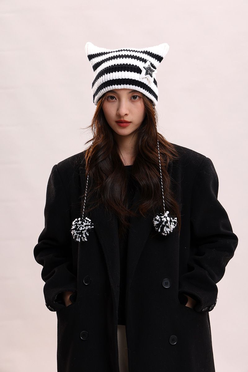 Abi-Stil handgemachte süße Fünf-Sterne-Katzenohrstreifen Dämon Wärme Abdeckung gestrickte Ball Pullover Hut weiblich_voghion.com