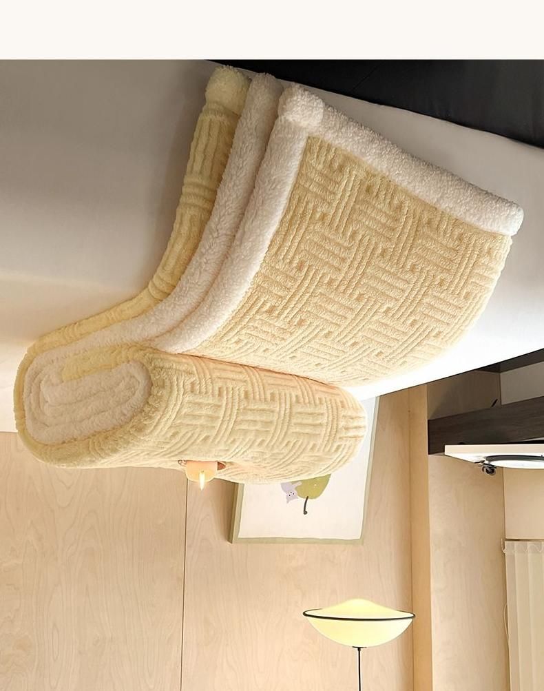 2025 New Jacquard Shu Cotton Wool Lamb Wool Blanket Gift Thickened Blanket_voghion.com