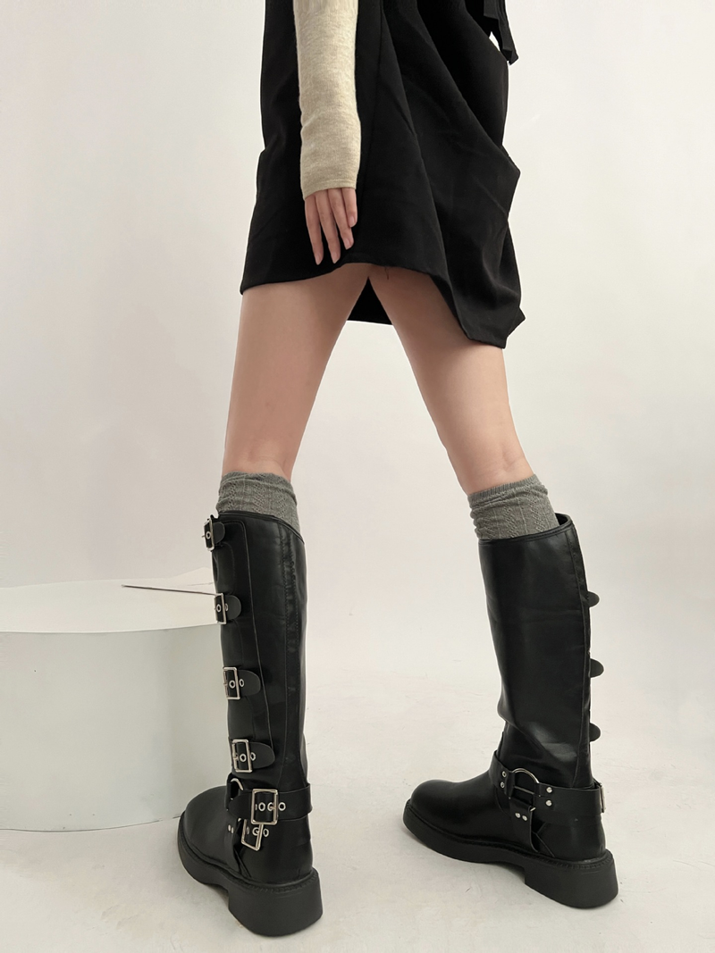 Bottes et chaussettes pliées vintage assorties à des chaussettes creuses en poils de blé Chaussettes japonaises en coton pour filles_voghion.com