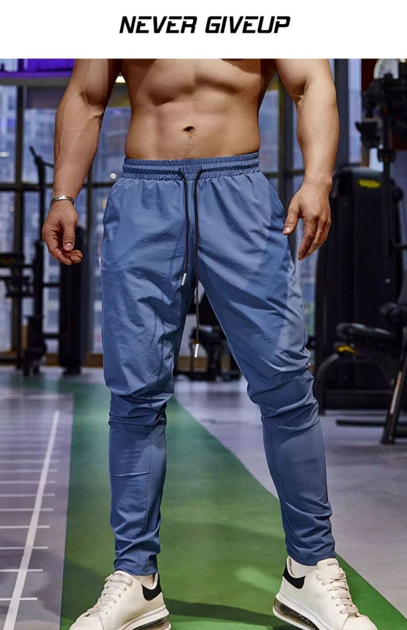 Herrenbekleidung Dünne Sporthose aus Eisseide, Fitness, Laufen, Freizeit, schnelltrocknend, atmungsaktiv, elastisch, schmal, gerade, Trainingshose_voghion.com