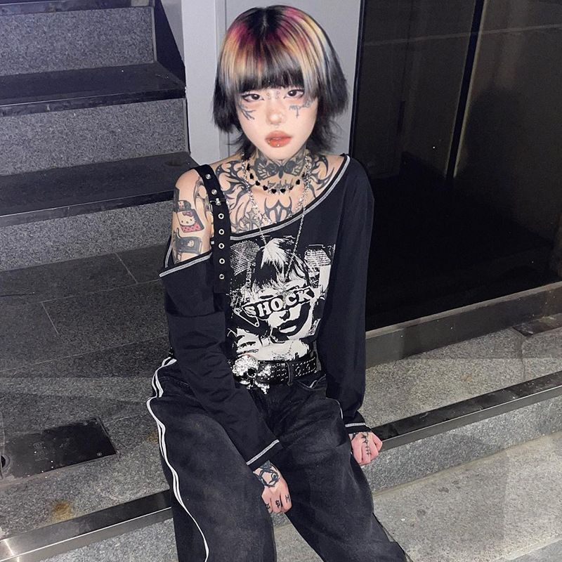 M22TP5482024 Haut imprimé Ceinture Boucle Sangle Épaule diagonale Un seul côté Manches 7/4 Vêtements pour femmes_voghion.com