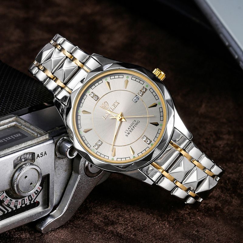 New LAULEX Genuine Three-Pin Calendar Automatic Calendar Scan Seconds Quartz Movement Sports Luxury Quartz Watch_voghion.com