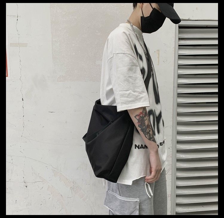 Bag Pure Color Nylon Tide Large Capacity Men's Bag_voghion.com