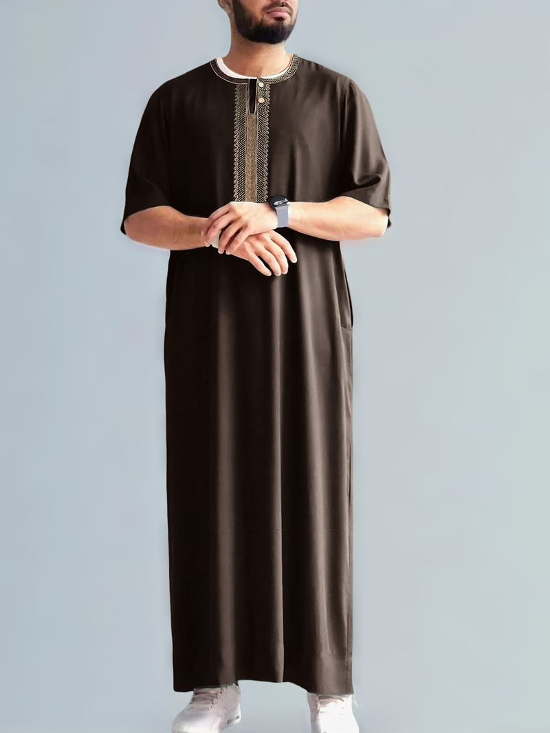 Ropa para hombre, nueva túnica musulmana retro de Oriente Medio con bordado de manga media, estilo étnico, marroquí, con bolsillos laterales_voghion.com