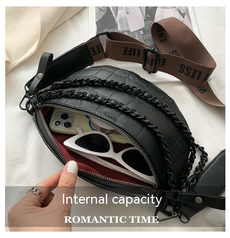 Déi populär kleng Handtasche vun dësem Joer fir Fraen, Summer Ins Broschttasche 2024, nei Moud, Casual, villfälteg, Nische-Crossbody-Tasche, Tailletasche_voghion.com
