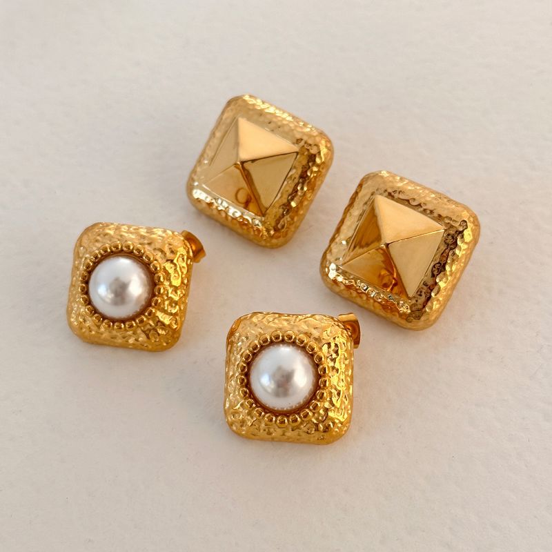 Orecchini unisex alla moda in acciaio al titanio placcato oro, stile retrò, tridimensionali, con rivetti quadrati_voghion.com