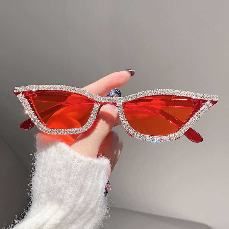 Retro Disco Full Rhinestones Cat Eye Sunglasses Vintage Triangle Frame Fashion Personality Party Sunglasses Sun Shade_voghion.com