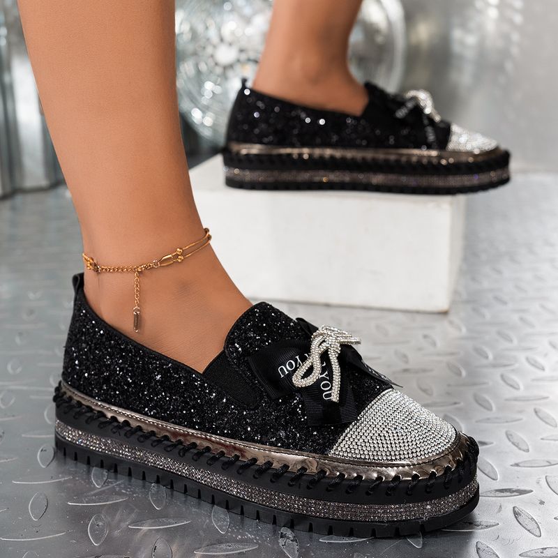 Damenschuhe Neue große Größe Strass Schleife Freizeitschuhe Nischendesign Einzelschuhe Trend_voghion.com