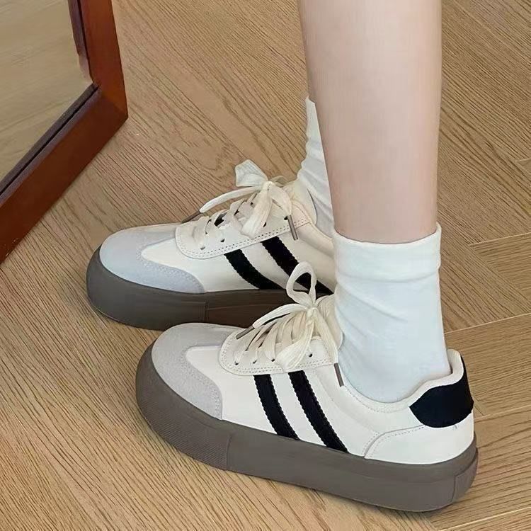 Schuhe Frau 2025 Trend Casual Sneakers Bequeme Schnürschuhe Tennisschuh Atmungsaktive Wanderschuhe Joggingschuh Damen Sneakers XJ250529_voghion.com