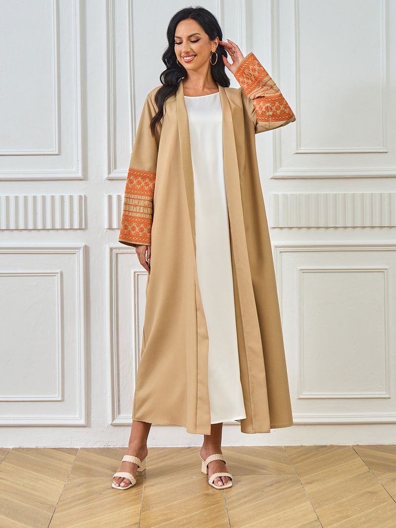 Sieviešu apģērbs Abaya Tuvo Austrumu musulmaņu modes elegants kardigans izšūta kleita sieviešu halāts_voghion.com