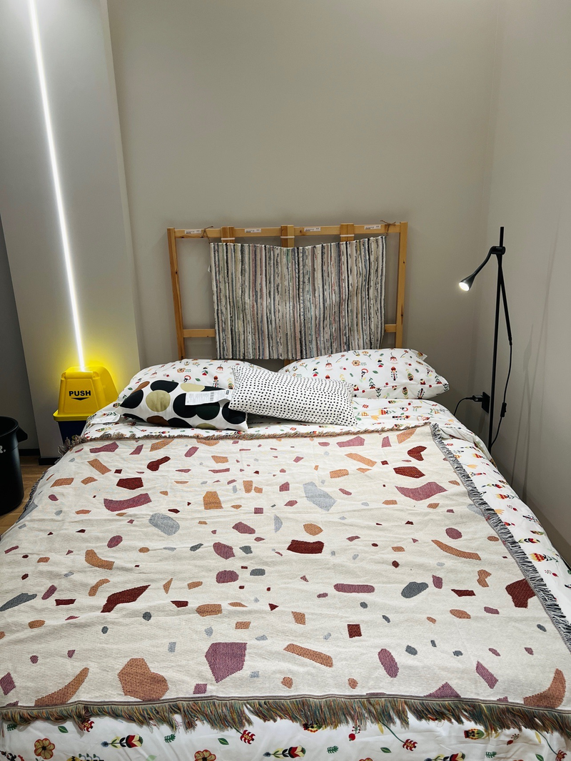 Kreative Sofadecke, Wandteppich, dekorative Decke, künstlerische Decke, abstrakte Decke, Schutt, Terrazzo_voghion.com