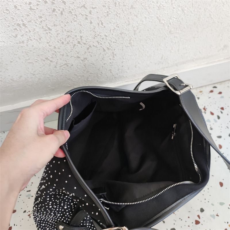 2025 Spring And Summer New Luxury Bucket Women's Bag Shoulder Crossbody Bag Fashion Hundreds_voghion.com