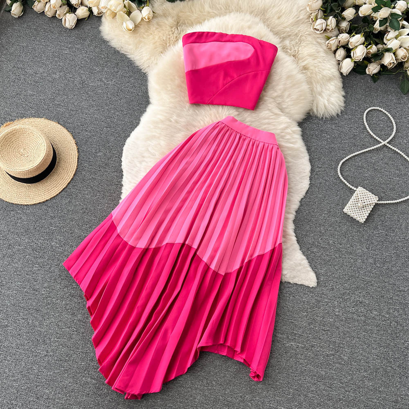 Abito da donna in due pezzi per gonna a pieghe irregolare con top a tubino in colore a contrasto stile estivo_voghion.com