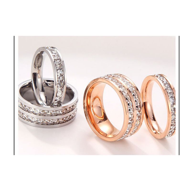 Titanium steel ring instantly emits a sky full of stars, fashionable couple matching ring without fading, women's men's light luxury ring_voghion.com