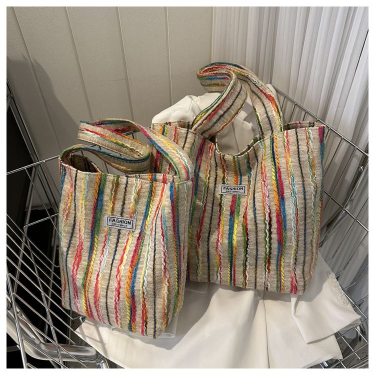 Large Capacity Stripe Handbag 2024 Summer Commuter Fashion Casual Western Style One Shoulder Underarm Tote Bag_voghion.com