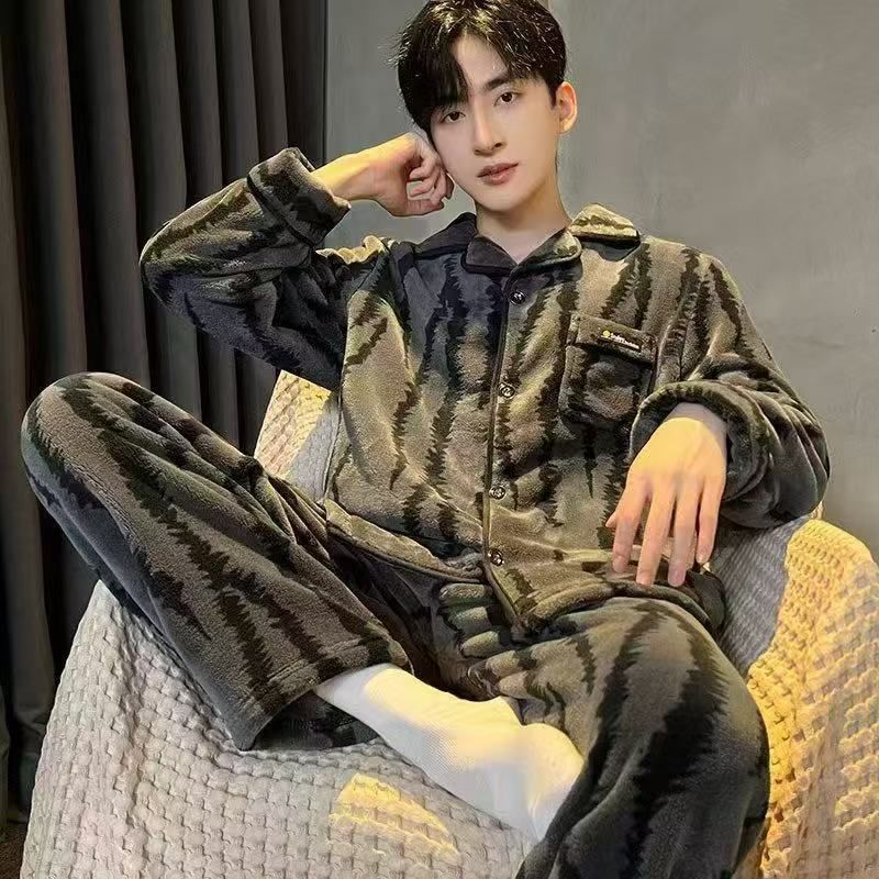 Autumn And Winter New Men's Loungewear Coral Fleece Thickened Warm Pajamas Can Be Worn Outside Loungewear_voghion.com