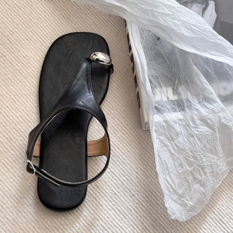 Sandales plates à bride unique pour femmes, nouvelle collection été 2025, en cuir souple, à bout ouvert_voghion.com