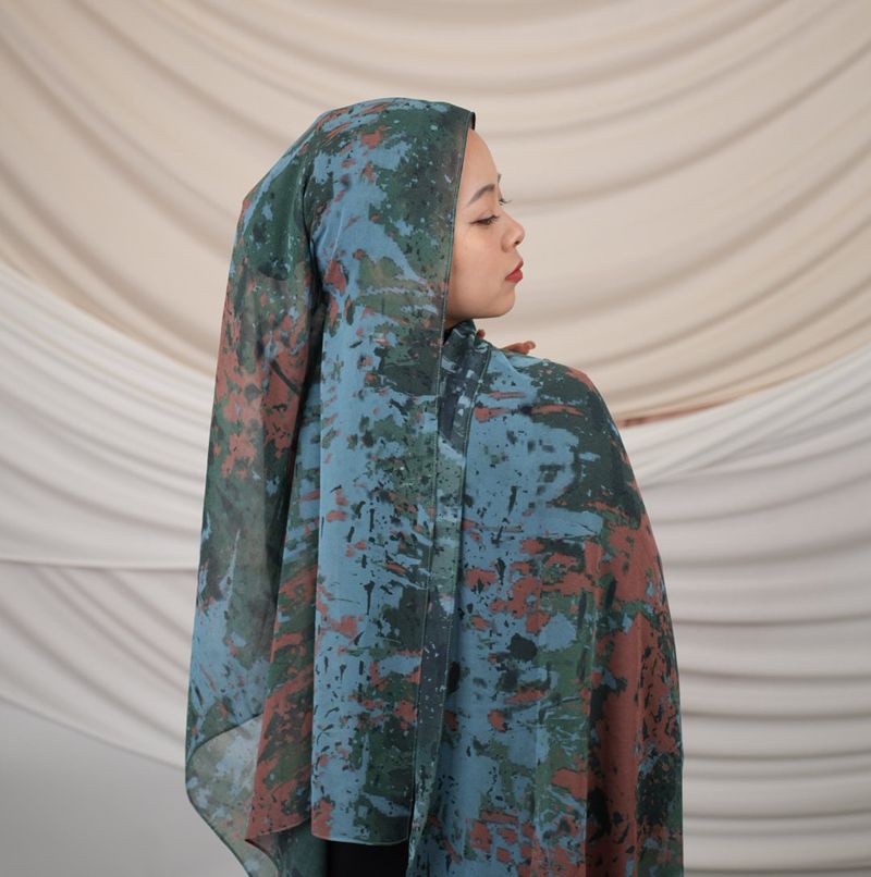 Bofu Silk Double-Sided Penetration Print Silky Chiffon Geometric Malay Muslim Headscarf_voghion.com