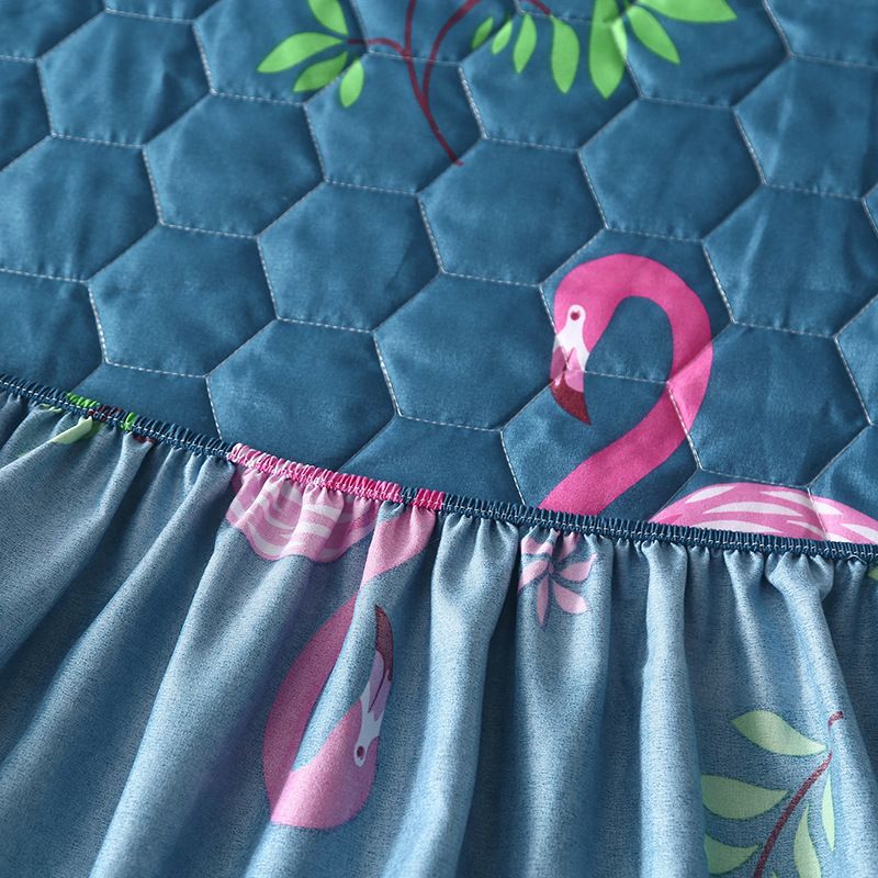 Printed Quilted Fitted Sheet Set 3-Piece Cotton Filled Includes Mattress Protector Pillowcase Wrinkle Resistant Easy Care Stylish Floral Design_voghion.com