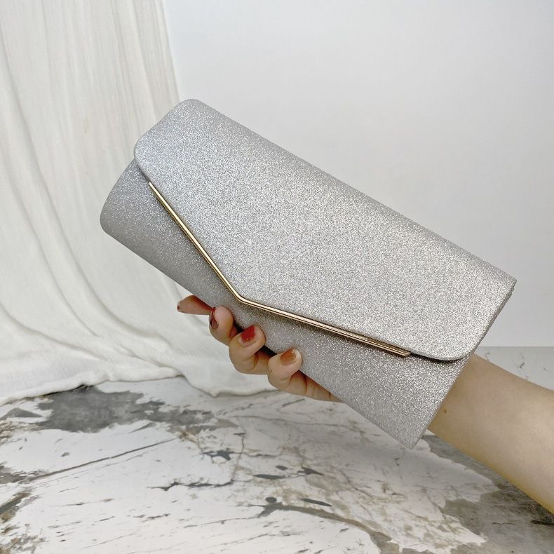 2025 New Cross Border E-commerce European And American Style Women's Banquet Flash Material High End Niche Envelope Bag_voghion.com