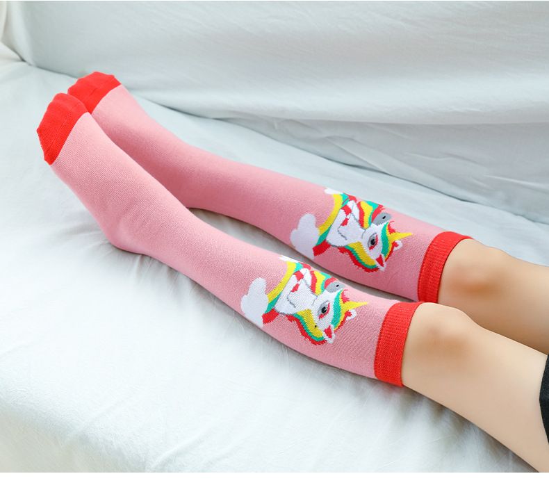 Ubranka dla dzieci Oryginalne skarpetki dziecięce z kreskówkowymi modnymi skarpetkami bawełnianymi skarpetkami z jednorożcem skarpetki typu mid tube_voghion.com