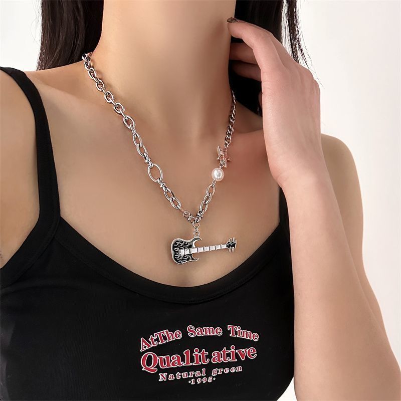 Hip-Hop Flame Rock Guitar Women, Cuban Necklace For Men, Ins Style Niche High-End Collarbone Chain_voghion.com
