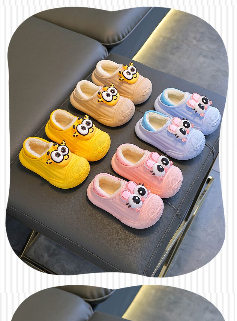 "Pantofole invernali per bambini – Calde pantofole da casa per interni/esterni con fodera in pile e suola antiscivolo in PVC (taglie 24-39, motivo con cervi e coniglietti)"_voghion.com