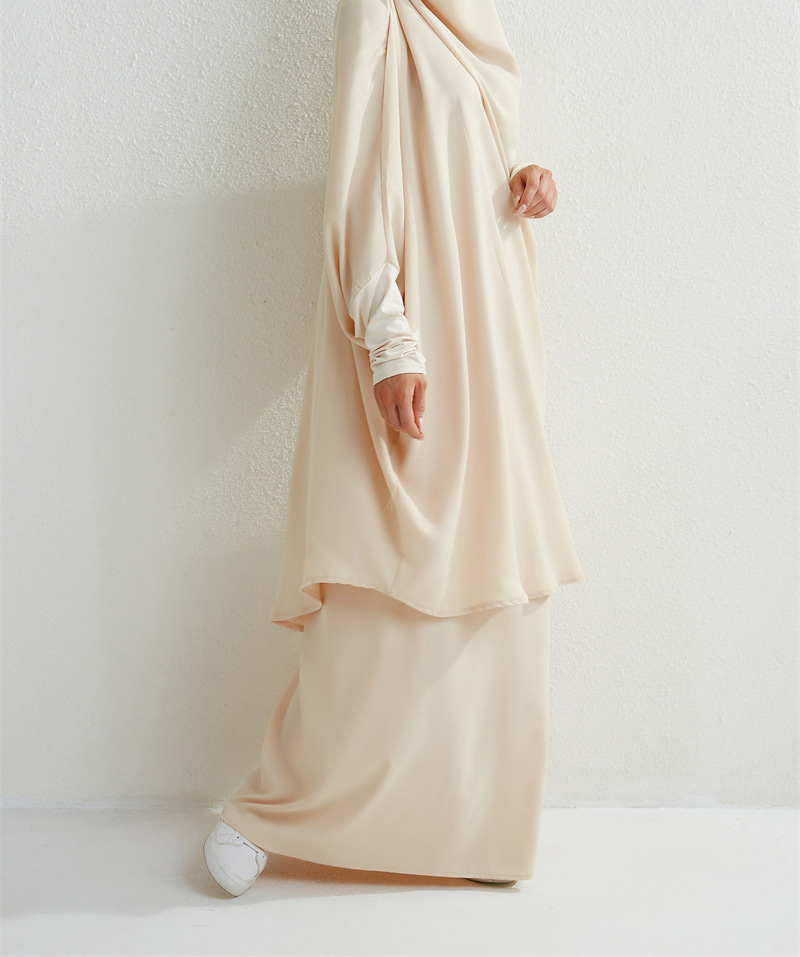 Dammekleeder Abaya Kostüm aus dem Mëttleren Osten_voghion.com