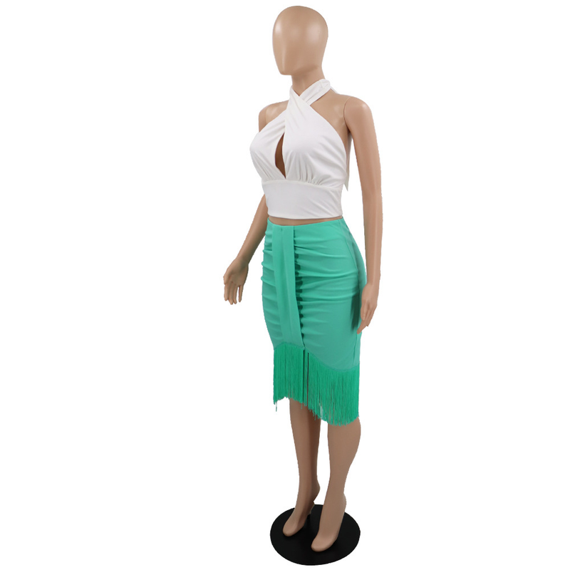 Neckholder-Shorttop, eleganter hüftbedeckender Fransenrock, modisches Zweiteiler-Set_voghion.com