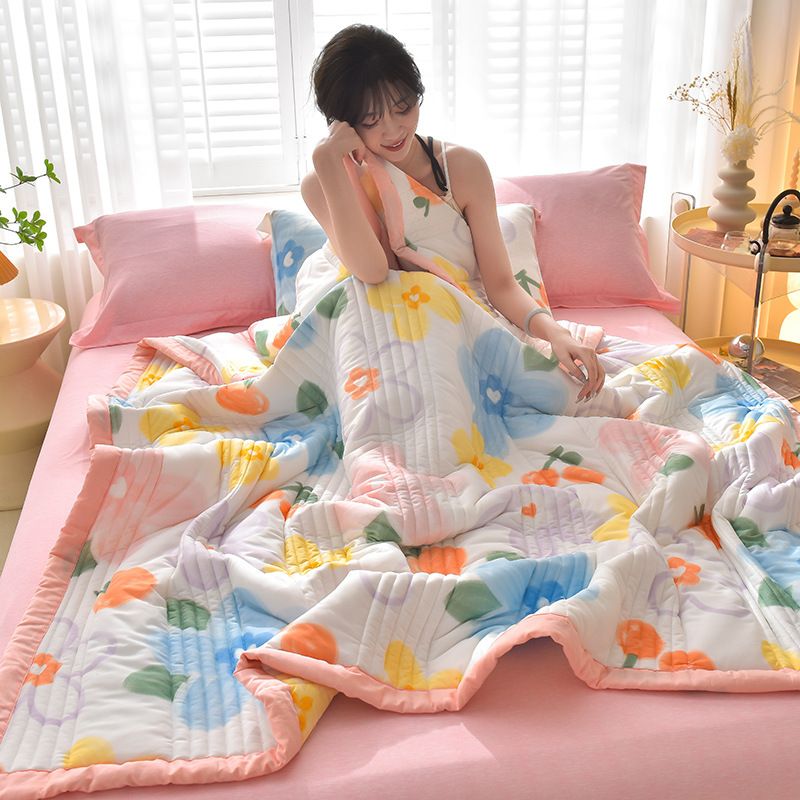 New Silk Summer Quilt With Air Conditioner, Double Layer Thin Blanket, Washable_voghion.com