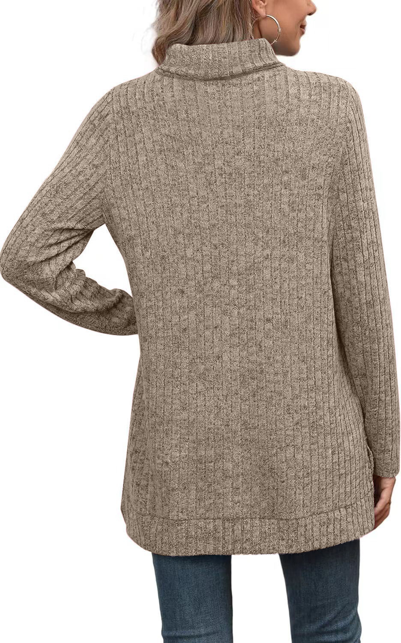 Maglietta a maniche lunghe con collo alto e spacchi laterali, nuova collezione autunno/inverno 2025 per donna_voghion.com