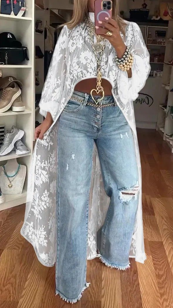 Abbigliamento da donna, top trasparente lungo corto posteriore, in pizzo floreale davanti_voghion.com