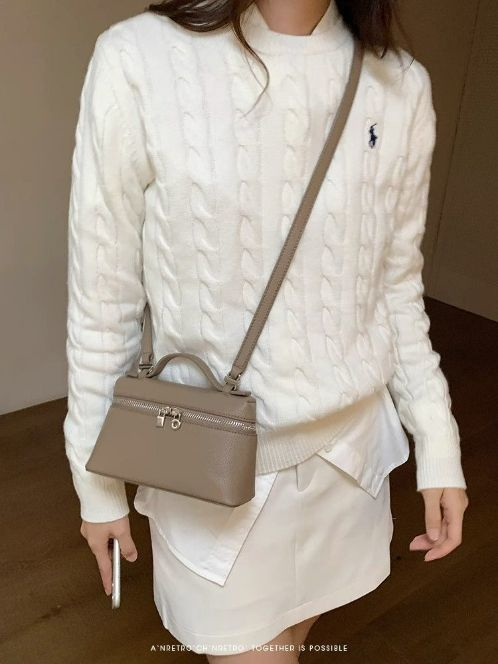 Niche Time Traveler Lunchbox-Tasche für Damen, neue Sommer-Umhängetasche 2023, vielseitige tragbare Umhängetasche_voghion.com