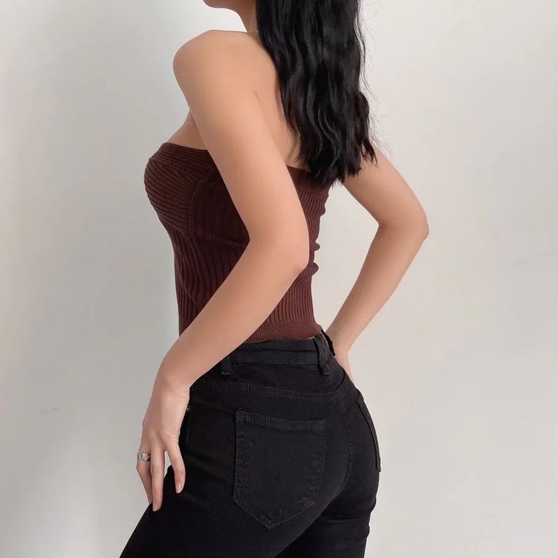 INS Vår/sommar Stickad Twisted Off Shoulder Base Axelbandslös för kvinnor, tight och sexig lågskuren kort väst Trend_voghion.com