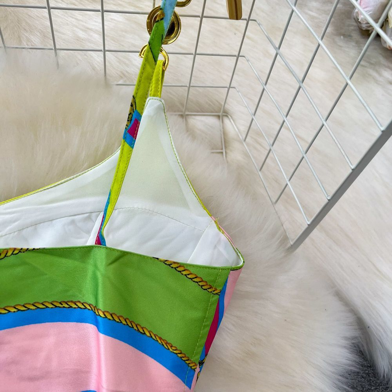 Abbigliamento da donna Set moda per le vacanze al mare, set a due pezzi con canotta a tubo, gonna a pieghe stampata a trapezio dimagrante a vita alta_voghion.com