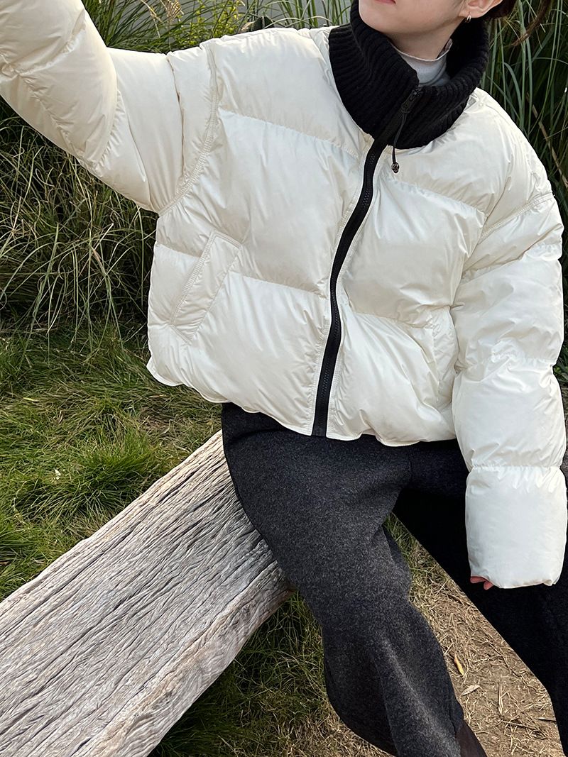 Women's Korean Style Knit Paneled Short Puffer Jacket With High Neck, 90% White Duck Down Filling, Thickened Winter Coat_voghion.com