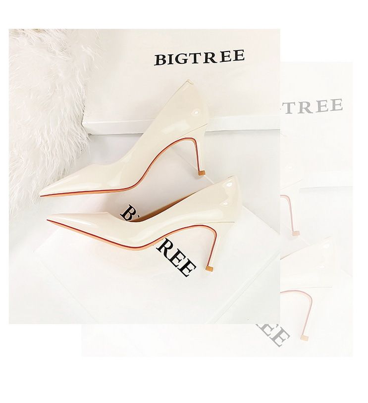 Dámské třpytivé lakované kožené lodičky na vysokém podpatku s tenkou, mělkou špičatou špičkou_voghion.com