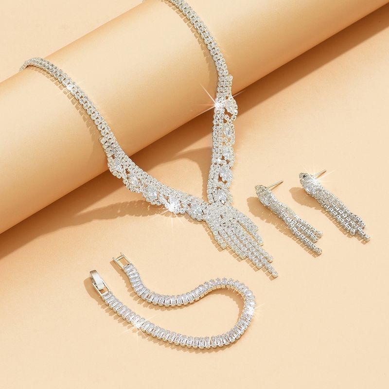Fashionable and minimalist bare diamond zircon jewelry set, wedding dress accessories, temperament, bride necklace, earrings, bracelet set_voghion.com