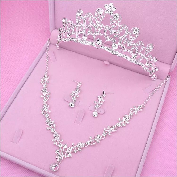New bridal crown necklace three-piece set high-end elegant crystal headpiece hair accessories earrings set wedding accessories_voghion.com