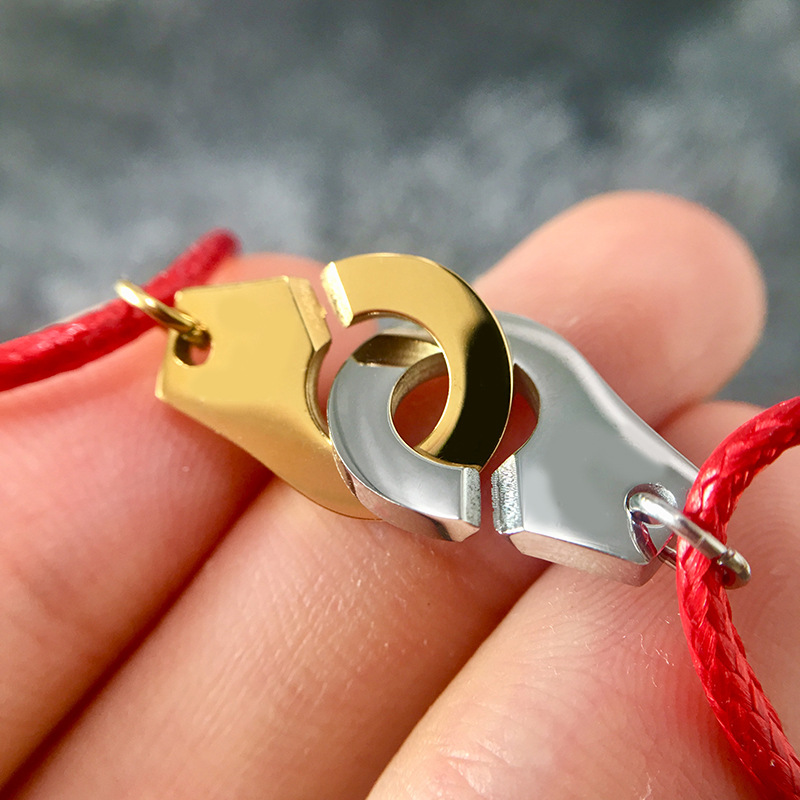 Heldig rødt armbånd håndjern sammenlåsende Valentinsdag par utvidbart farget armbånd dekorasjon_voghion.com