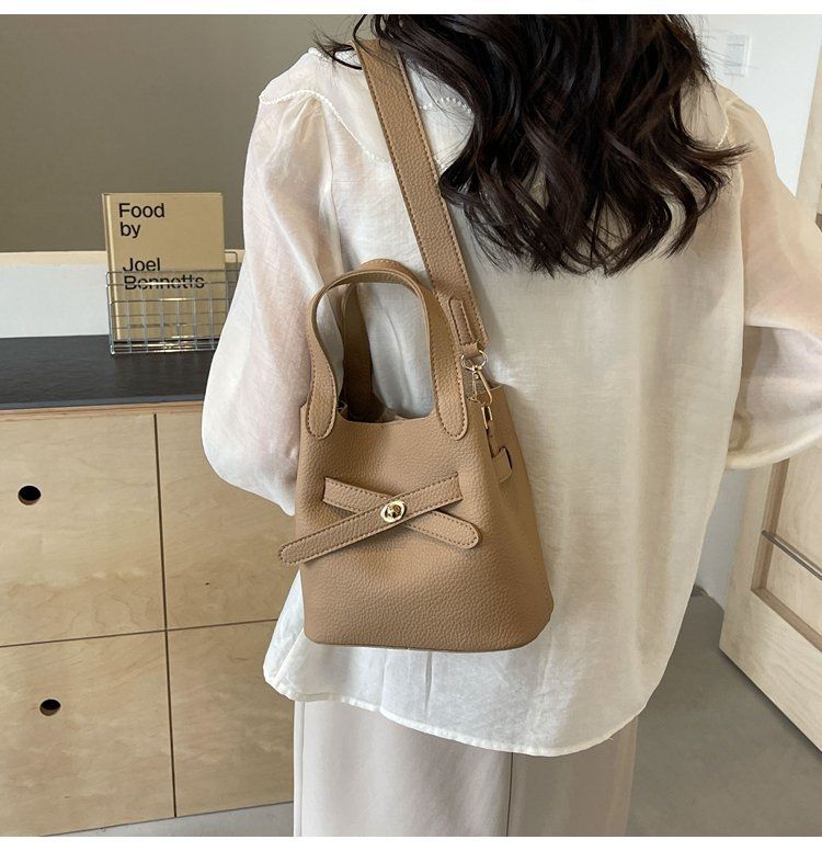 Fashionable minimalist basket work and commuting, Korean version versatile handbag with niche design, crossbody bag for_voghion.com